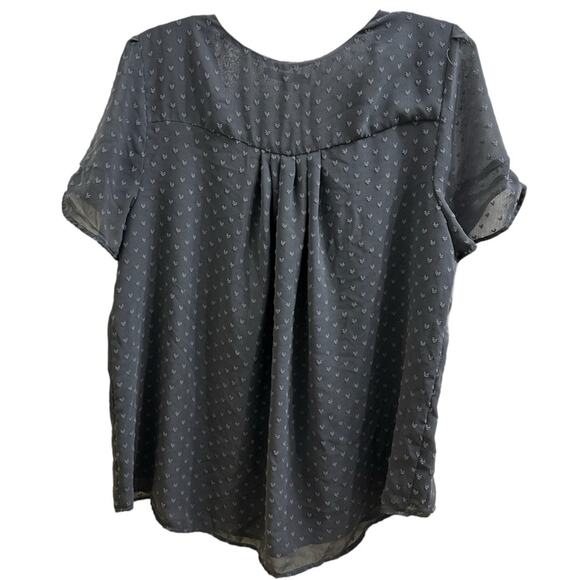 My Danielle Grey Swiss Dot Heart Textured Shortsleeve Blouse XL Gray - Picture 2 of 8